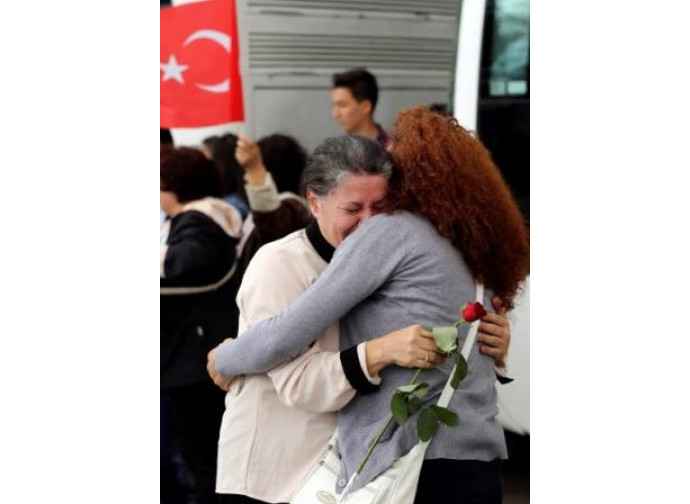 Turchia, i parenti del magistrato assassinato